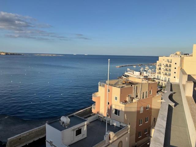 The Sea Across The Road Penthouse 5 Apartment St. Paul's Bay